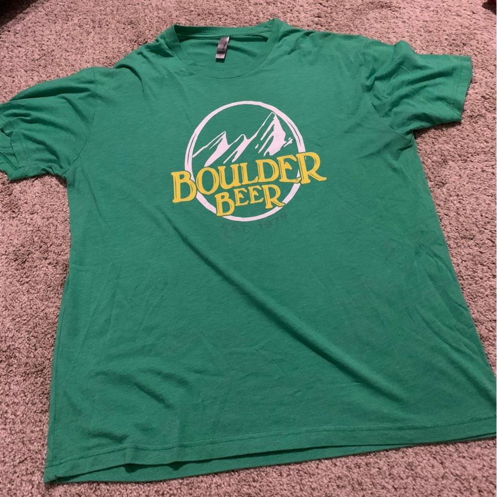 XL Boulder Beer Green Tshirt